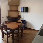 Da Nani Apartament Lezzeno